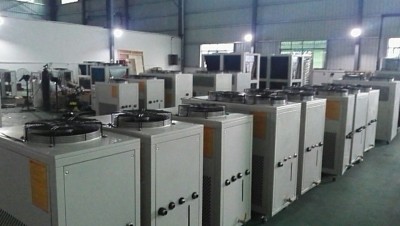 冷水機(jī)水冷和風(fēng)冷哪個效果好