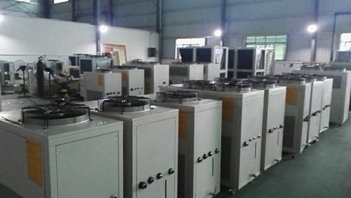 低溫冷水機(jī)組的聯(lián)鎖參數(shù)如何調(diào)整？